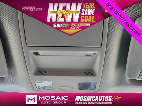 New 2025 Ford Maverick Lariat w/ Black Appearance Package image 29