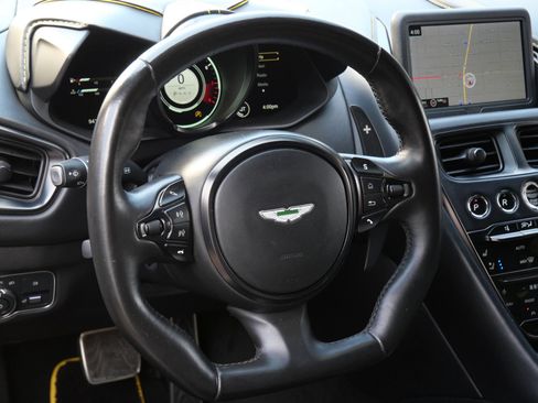Used 2023 Aston Martin DBS Coupe RWD image 11
