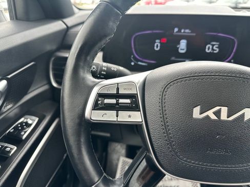 Used 2024 Kia Telluride EX X-Line AWD/4WD image 16