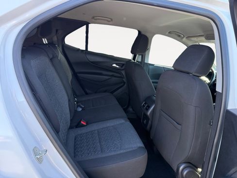 Used 2022 Chevrolet Equinox LT FWD image 18