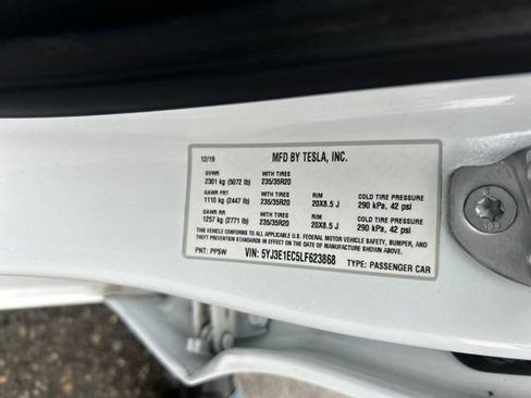 Used 2020 Tesla Model 3 Performance image 20