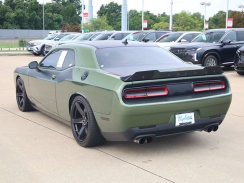 Used 2018 Dodge Challenger R/T w/ Quick Order Package 22P T/A RWD image 6