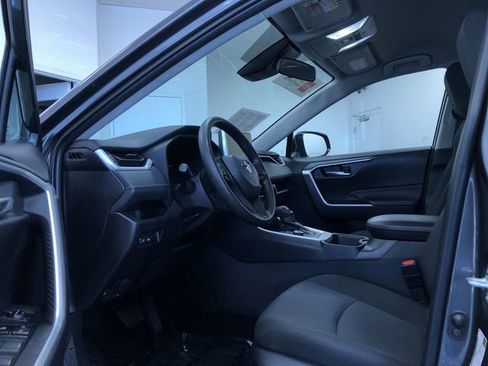 Certified 2025 Toyota RAV4 XLE AWD/4WD image 10