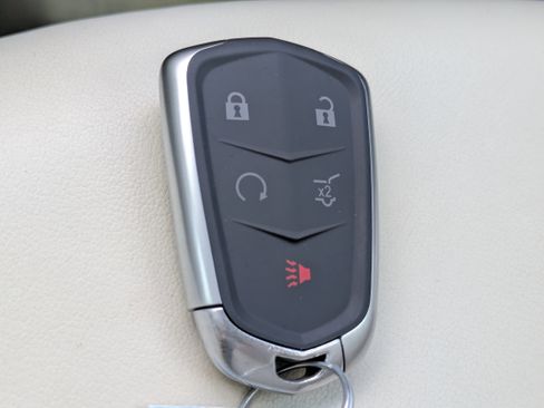 Certified 2020 Cadillac XT6 Premium Luxury image 34