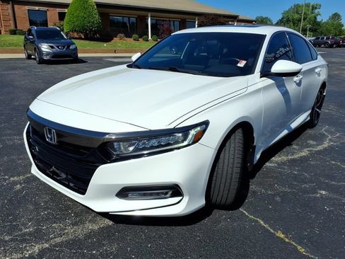 Used 2018 Honda Accord Sport image 21