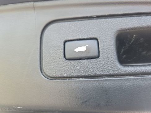 Used 2013 Honda Pilot Touring image 14