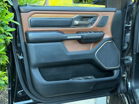 Used 2020 RAM 1500 Longhorn AWD/4WD image 27
