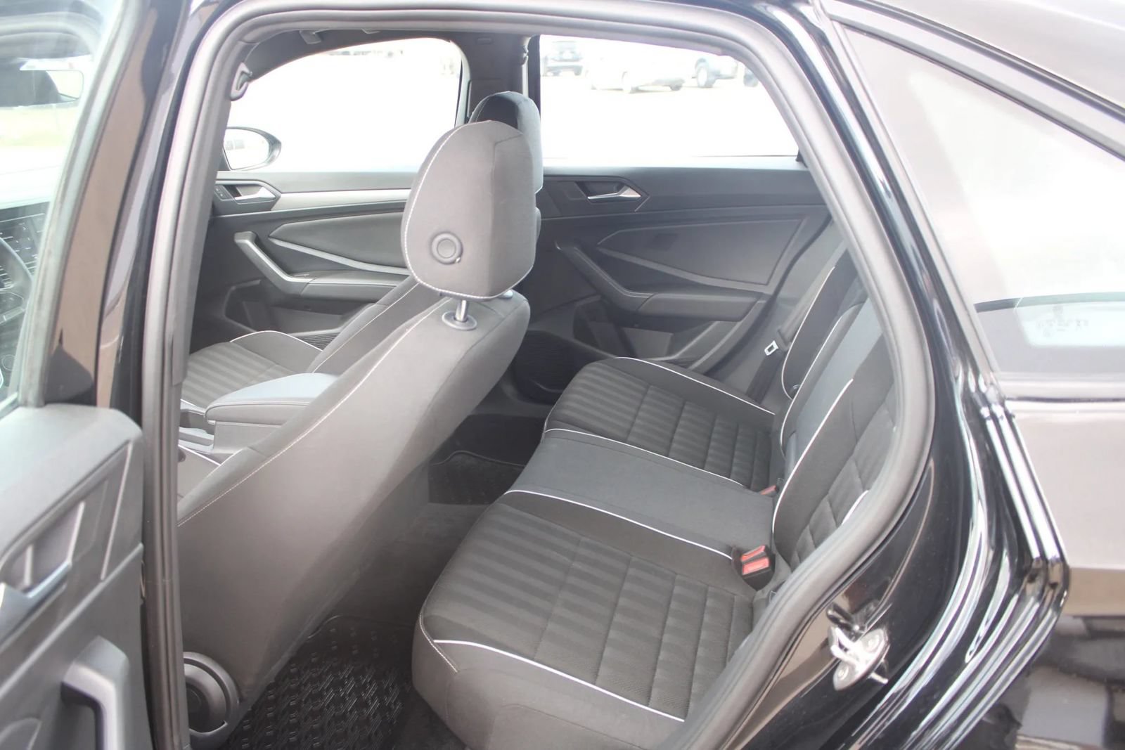 Used 2024 Volkswagen Jetta Sport FWD image 13