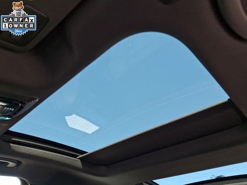 Used 2025 Alfa Romeo Giulia AWD image 15