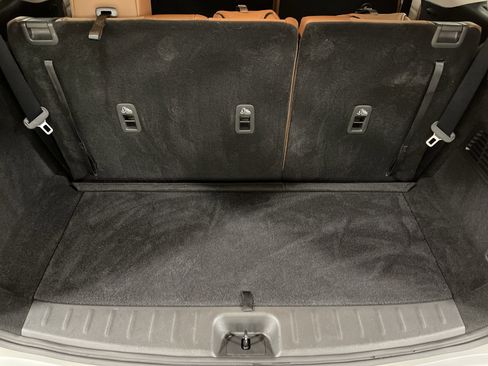 Used 2023 Nissan Pathfinder Platinum w/ Cargo Package image 15