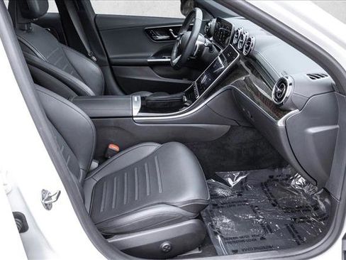 Used 2023 Mercedes-Benz C 300 4MATIC Sedan image 24