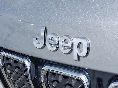Used 2023 Jeep Compass Limited AWD/4WD image 30
