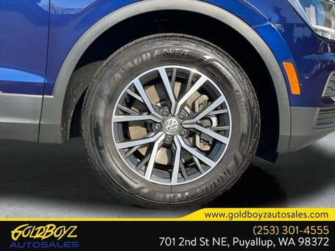 Used 2021 Volkswagen Tiguan S image 11
