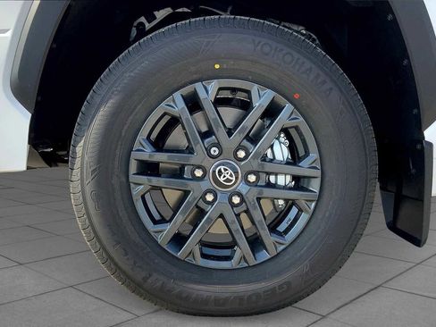 New 2025 Toyota Tundra SR5 image 11