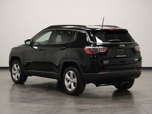 Used 2018 Jeep Compass Latitude AWD/4WD image 6