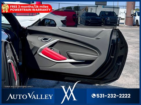 Used 2021 Chevrolet Camaro SS image 16