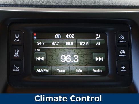 Used 2016 Jeep Cherokee Latitude w/ Safety/Convenience Group image 11