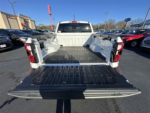 Used 2025 Ford Ranger Raptor image 23