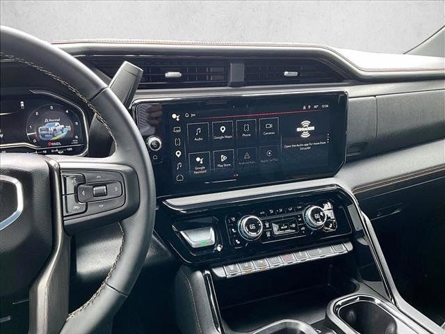 Used 2025 GMC Sierra 2500 AT4 w/ AT4 Premium Plus Package AWD/4WD image 8