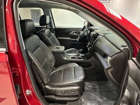 Used 2018 Chevrolet Traverse LT AWD/4WD image 7
