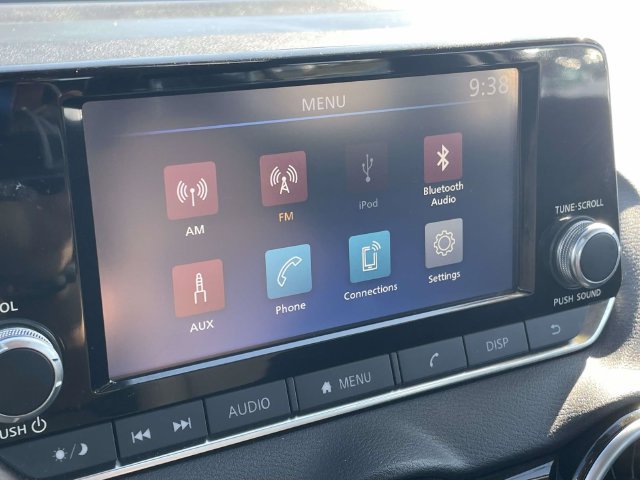 Used 2025 Nissan Sentra S FWD image 26