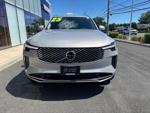 Certified 2025 Volvo XC90 B6 Plus AWD/4WD image 7