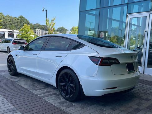 Used 2021 Tesla Model 3 Standard Range Plus RWD image 16