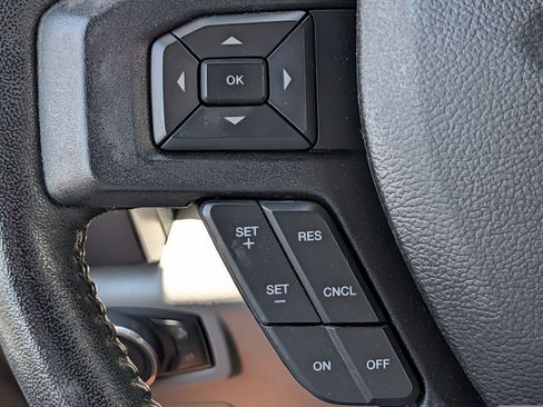 Used 2020 Ford F150 XLT w/ Equipment Group 302A Luxury RWD image 25