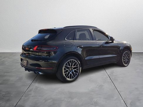 Used 2018 Porsche Macan Sport Edition image 5