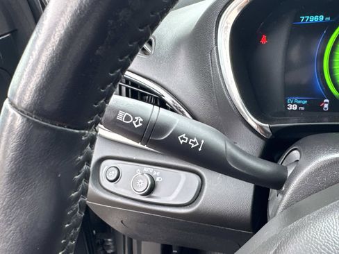 Used 2018 Chevrolet Volt Premier image 28