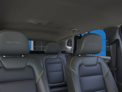 New 2026 Chevrolet Trax ACTIV w/ Driver Confidence Package FWD image 24