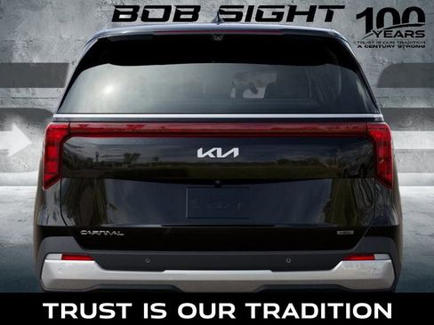 New 2026 Kia Carnival EX image 13