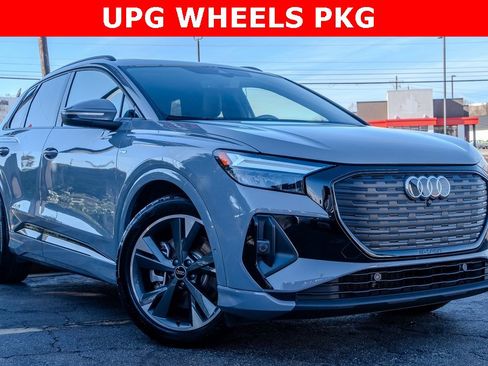 Used 2024 Audi Q4 e-tron Premium Plus image 3