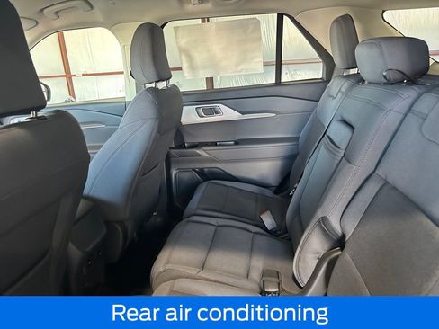 New 2026 Ford Explorer Active RWD image 15