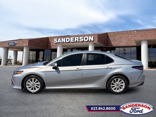 Used 2023 Toyota Camry LE FWD image 6