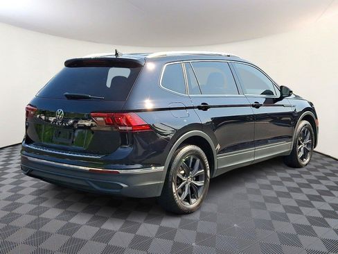 Used 2024 Volkswagen Tiguan SE FWD image 6