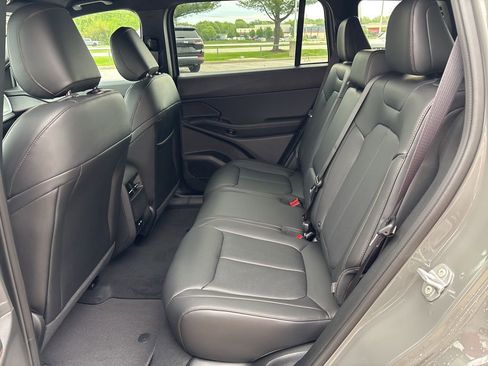 New 2026 Jeep Cherokee Limited AWD/4WD image 43