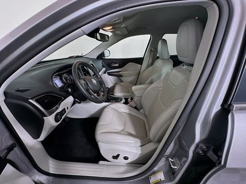 Used 2022 Jeep Cherokee Latitude Lux image 13