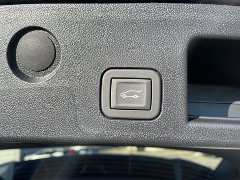 New 2026 Chevrolet Equinox LT w/ Convenience Package II image 14