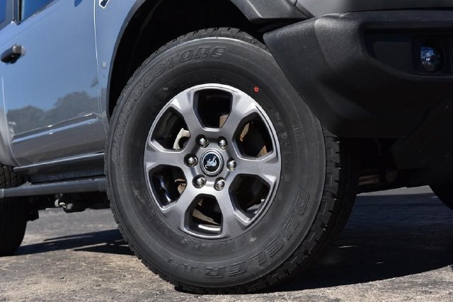 Used 2023 Ford Bronco Big Bend AWD/4WD image 3