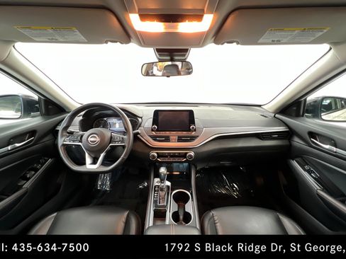 Used 2024 Nissan Altima 2.5 SR image 9