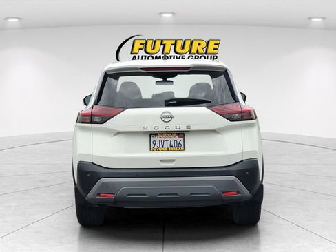 Used 2023 Nissan Rogue S FWD image 8
