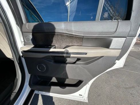 Used 2019 Ford Expedition Limited w/ Special Edition Package image 30