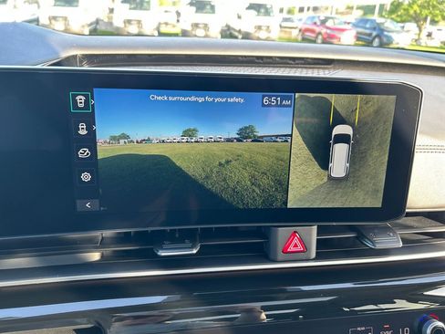 New 2026 Kia Carnival SX Prestige FWD image 21