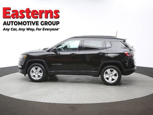 Used 2022 Jeep Compass Latitude w/ Sun and Sound Group image 58