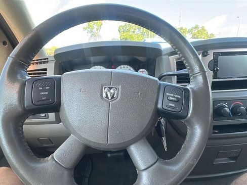 Used 2007 Dodge Ram 1500 Truck SLT RWD image 40