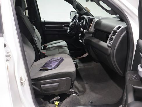 Used 2023 RAM 1500 Big Horn AWD/4WD image 24