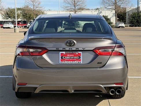 Certified 2023 Toyota Camry SE image 5