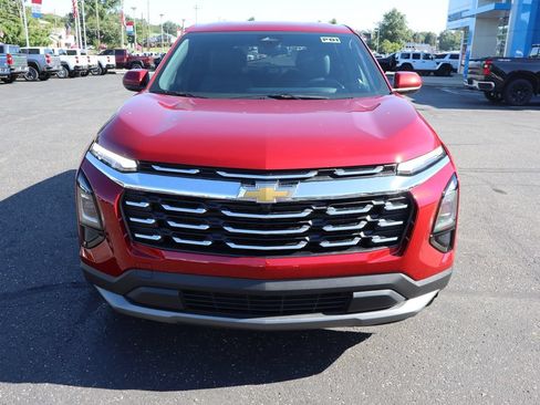 New 2027 Chevrolet Equinox LT w/ Convenience Package II FWD image 27