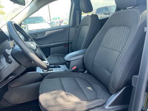 Used 2023 Ford Escape Active FWD image 24